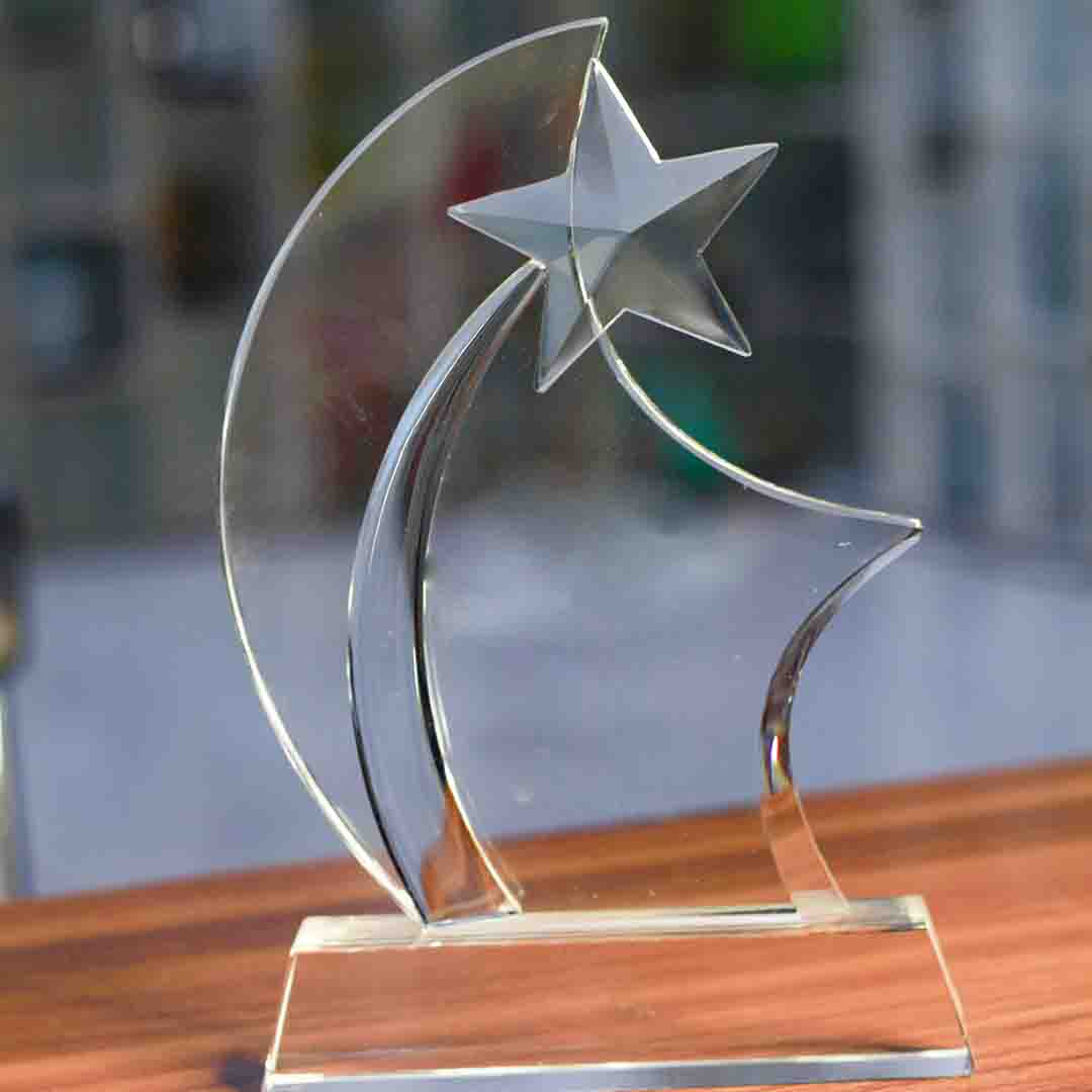 crystal awards supplier in Dubai