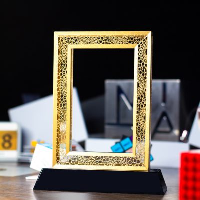 01-custom-dubai-frame-trophy-nsf-crystal-arcade.jpg